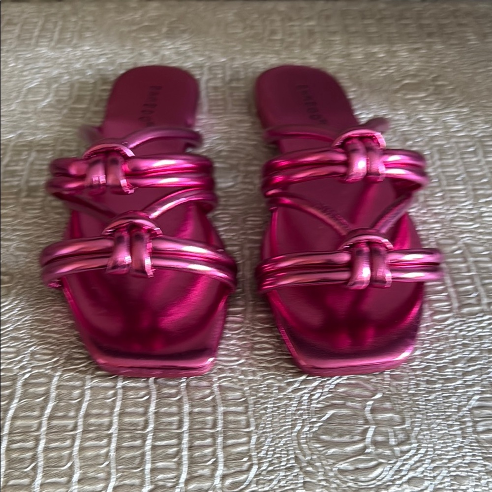 BAMBOO Pink Glossy Sandals for Casual Comfort